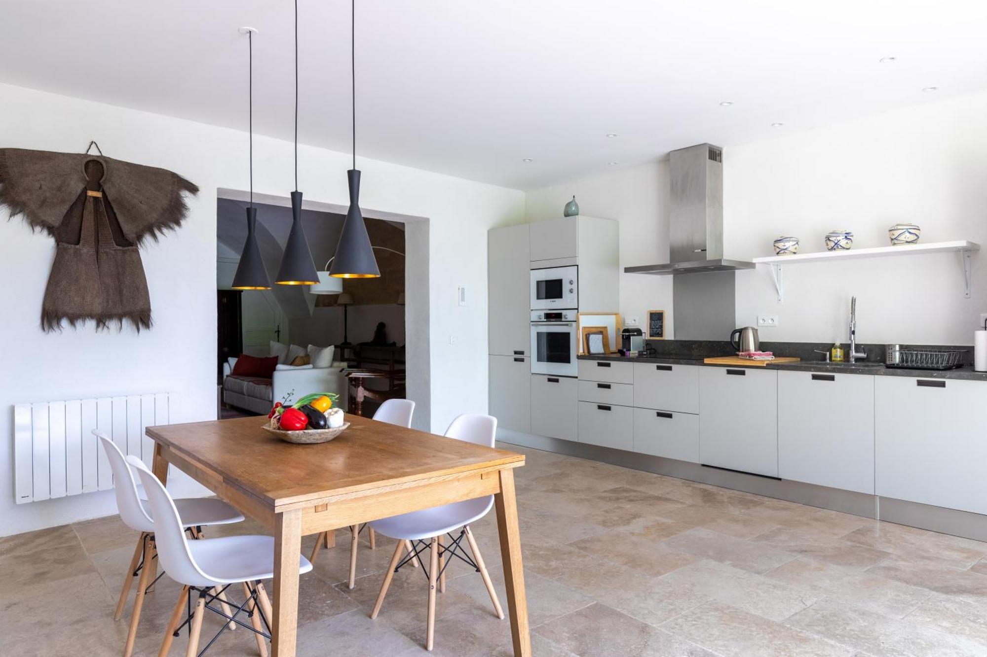 Les Canisses, Magnifique Appartement Avec Terrasse Au Coeur D'Uzes Exterior photo